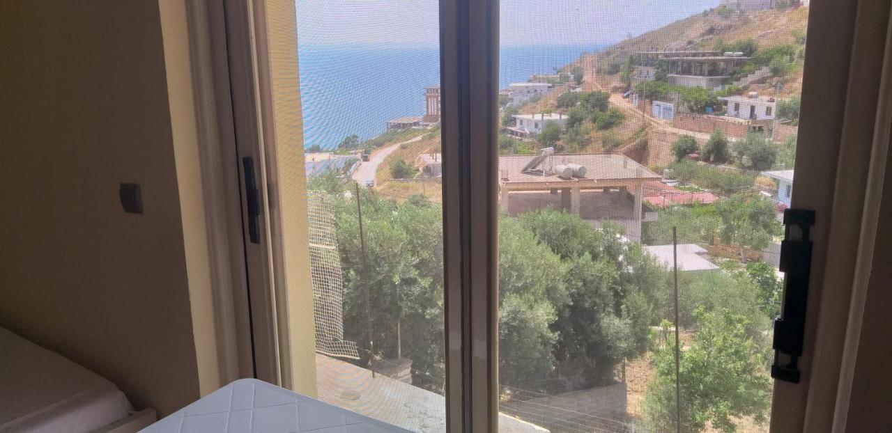 Holidays In Saranda Extérieur photo