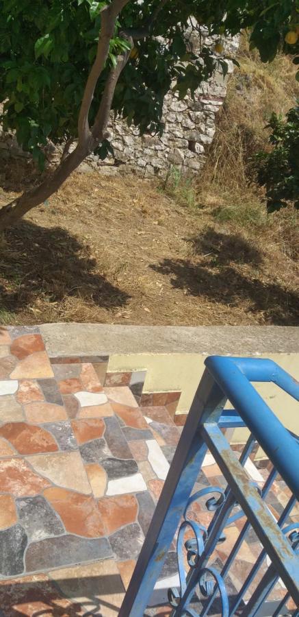 Holidays In Saranda Extérieur photo